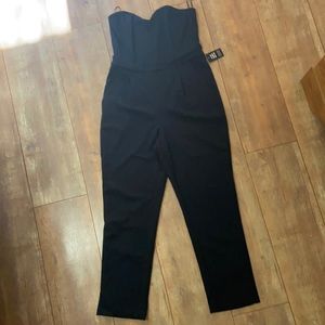 Express strapless sweetheart jumpsuit size 8 NWT